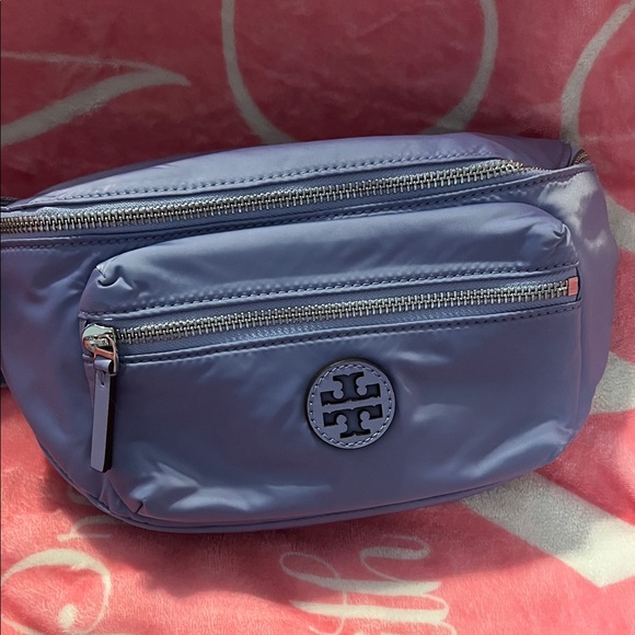 NWT Tory Burch Purple Belt Bag - Picture 9 of 9